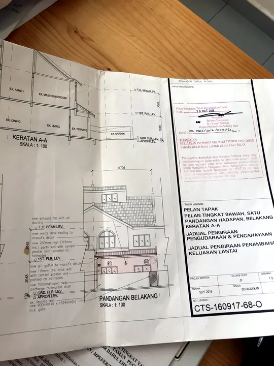 Rear elevation and section drawing