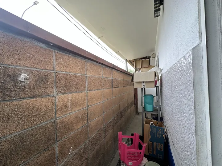 Rear side passage